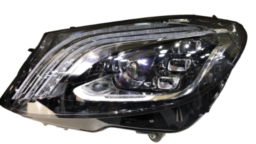 فانوس أمامي سيارة