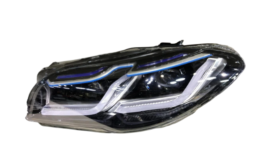 فوانيس أمامية سيارة