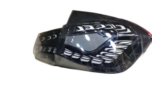 فانوس  خلفي سيارة