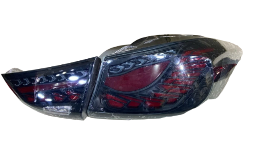 فانوس خلفي سيارة