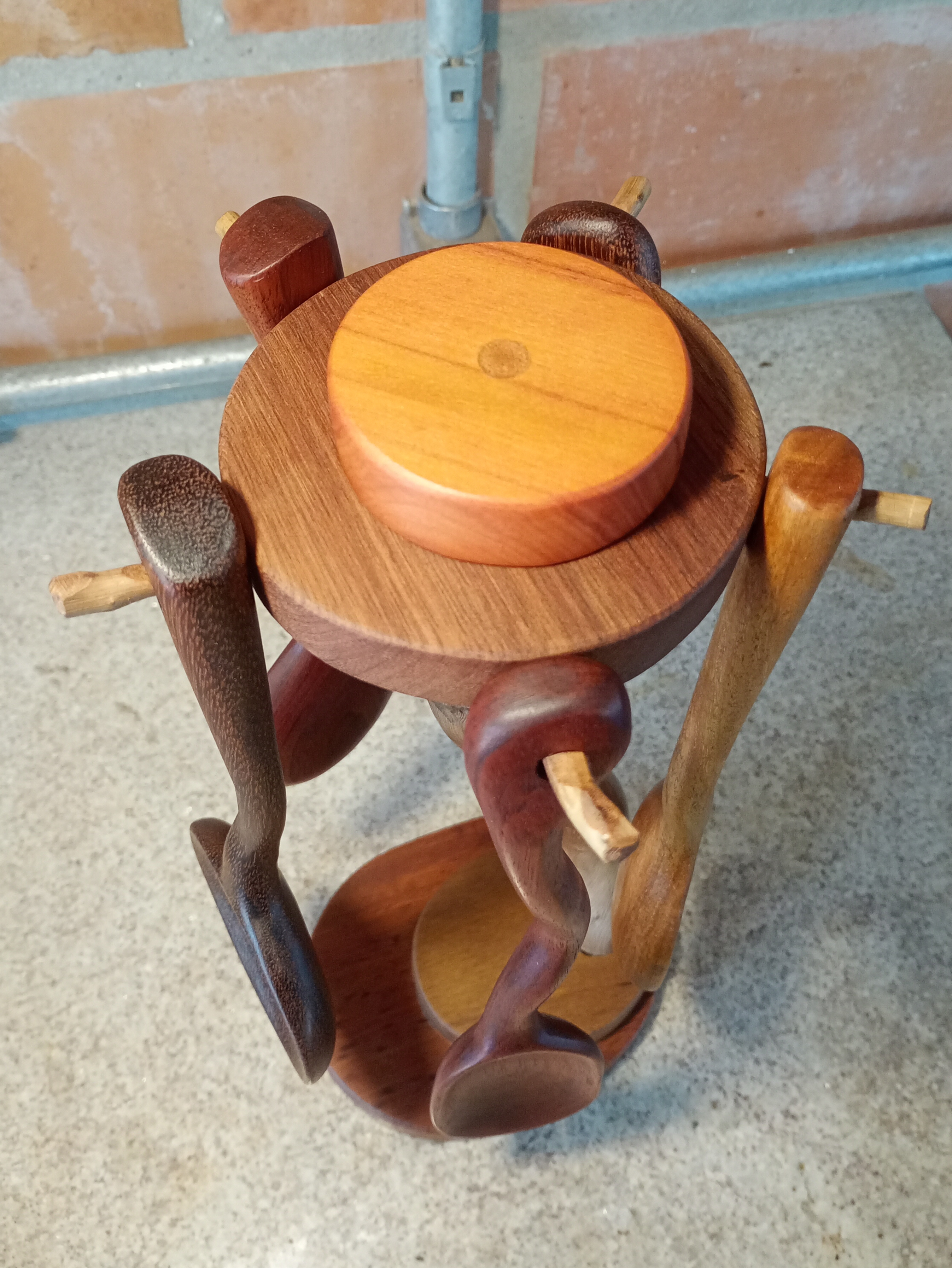 Jogo de colher de pau com suporte giratório 