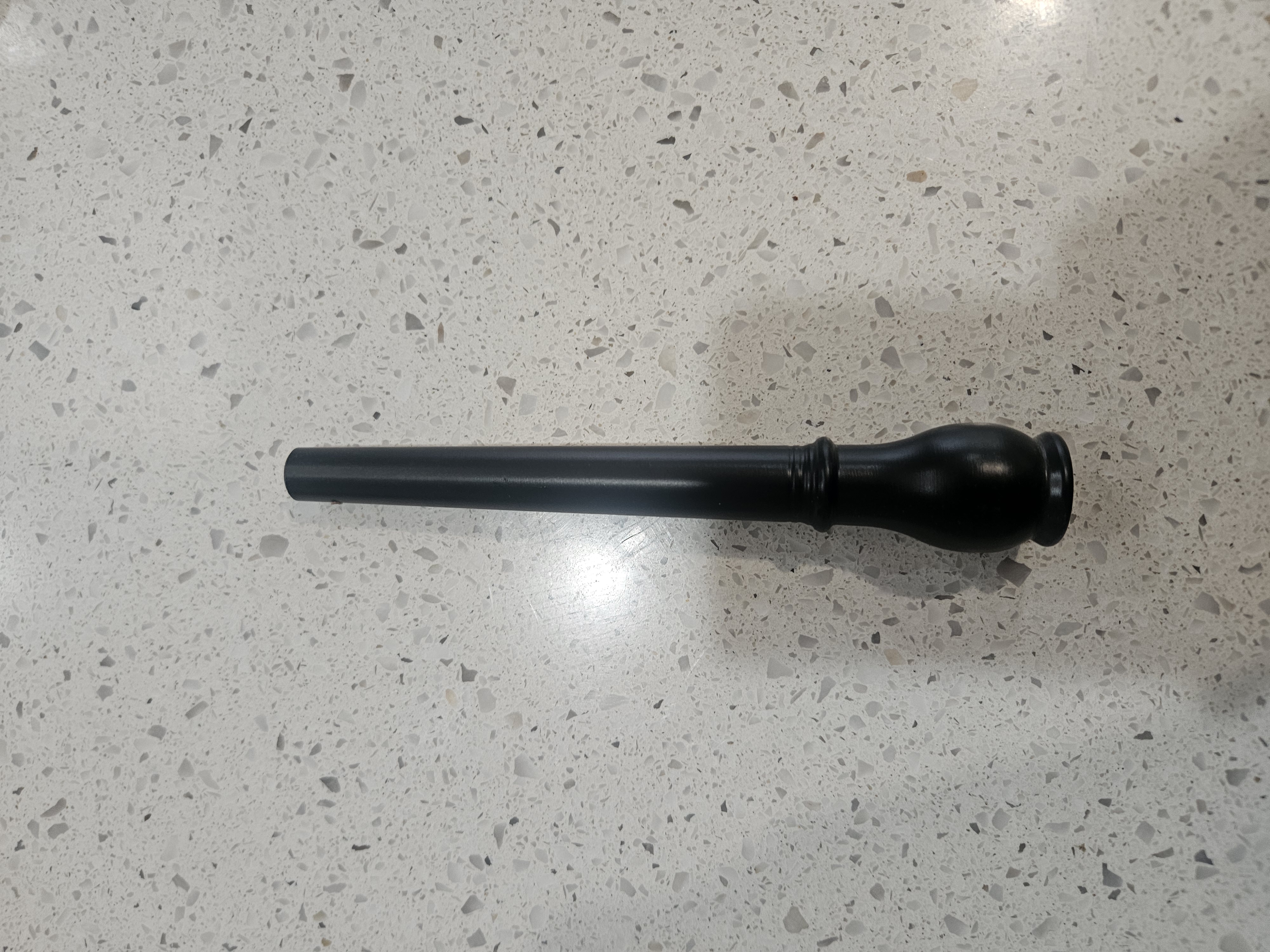 Blowpipe mouthpiece round