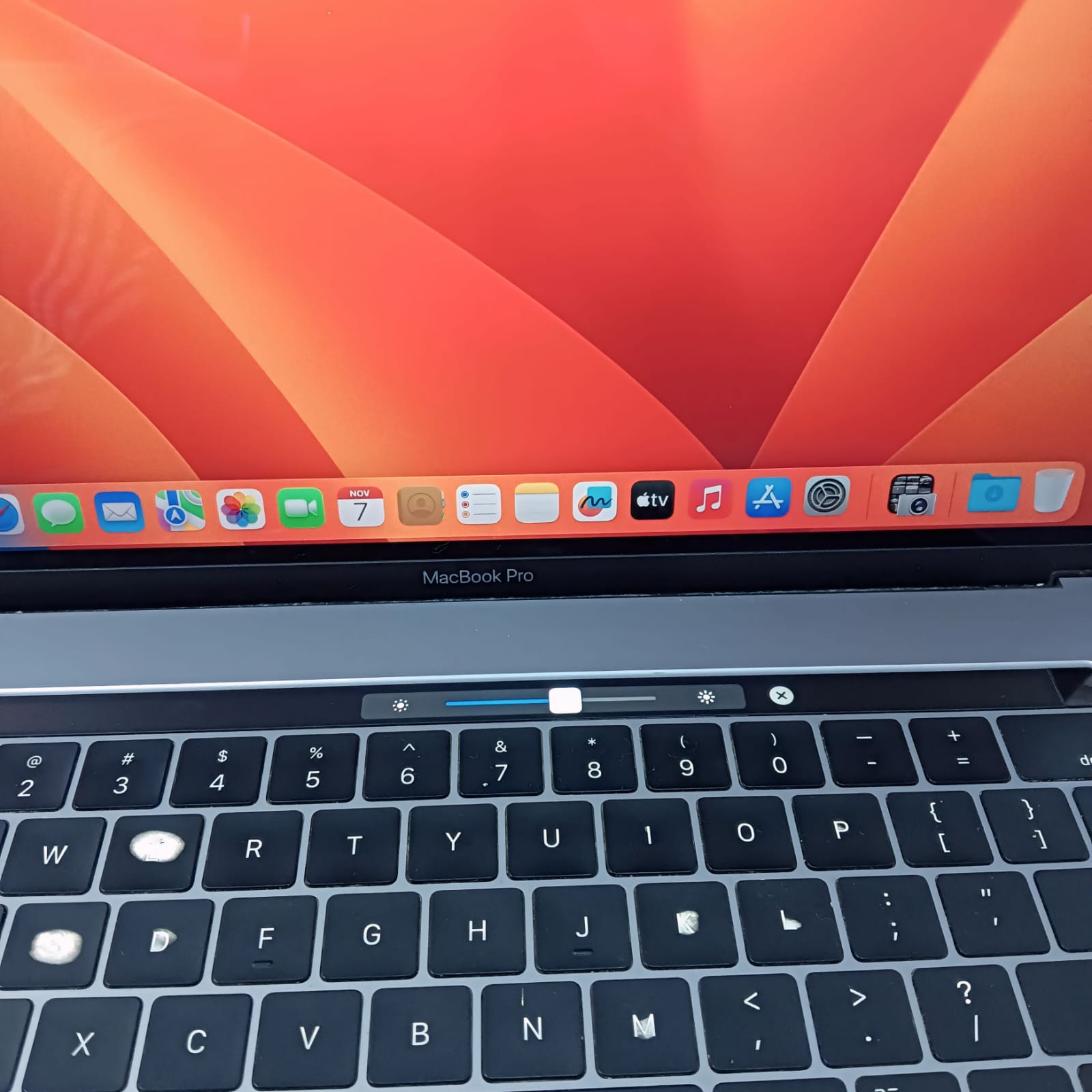 Macbook pro (15,4-inch,2018, two Thunderbolt 3 prots)