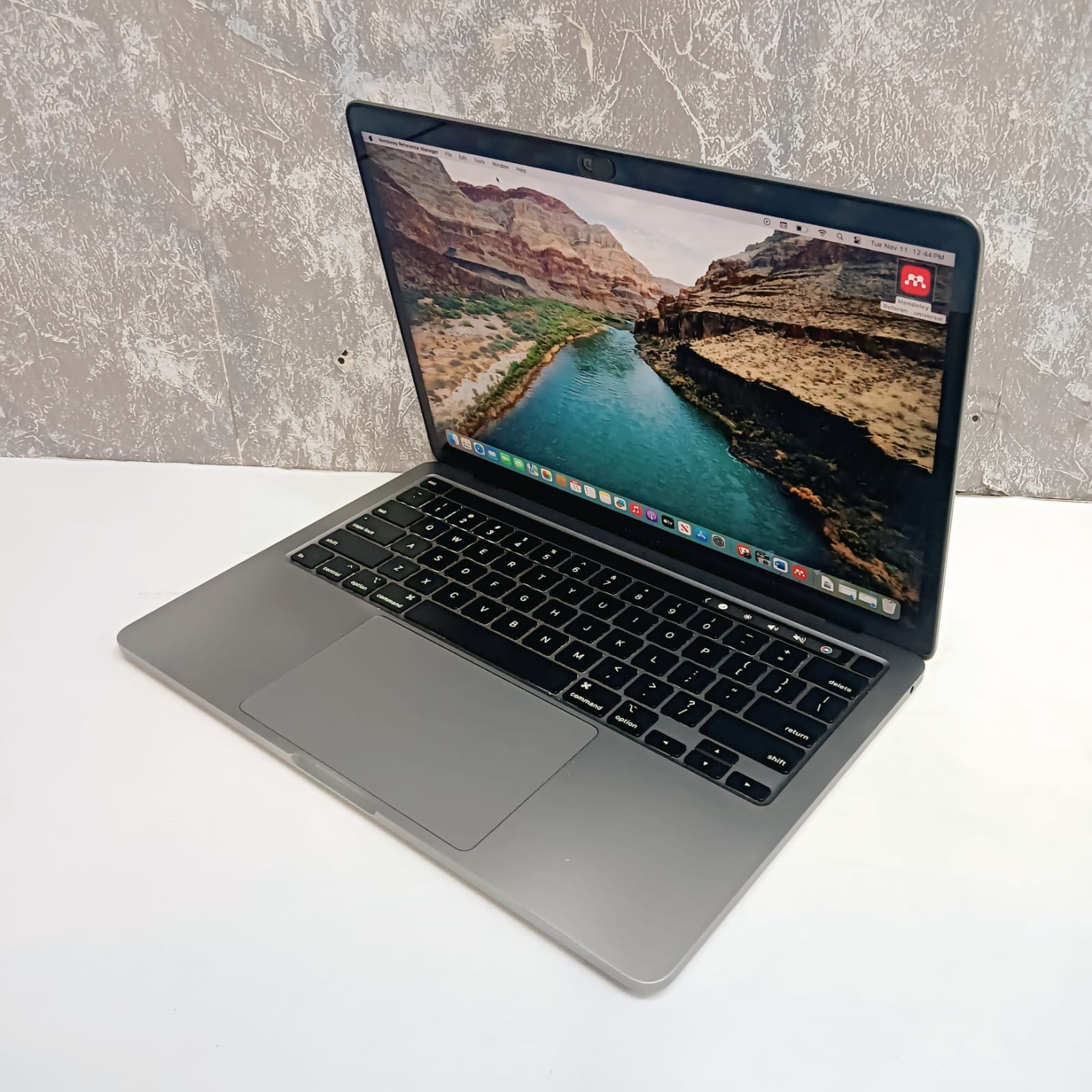 MacBook Pro 13-Inch 2020