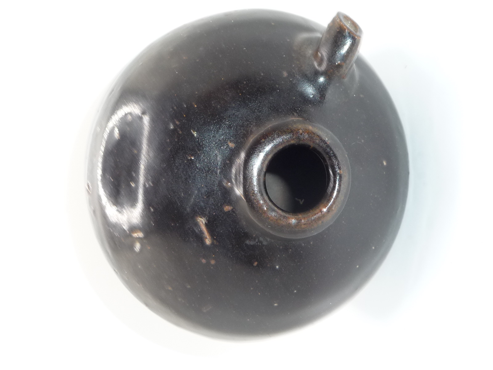 19th-century Chinese ceramic wine or soy sauce jug