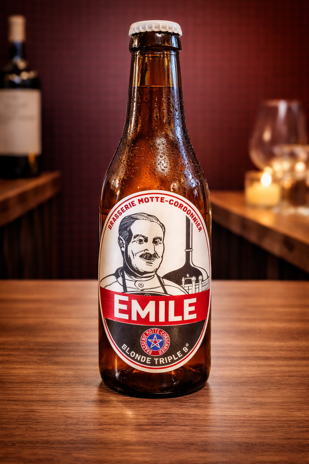 Émile Blonde Triple 8°
