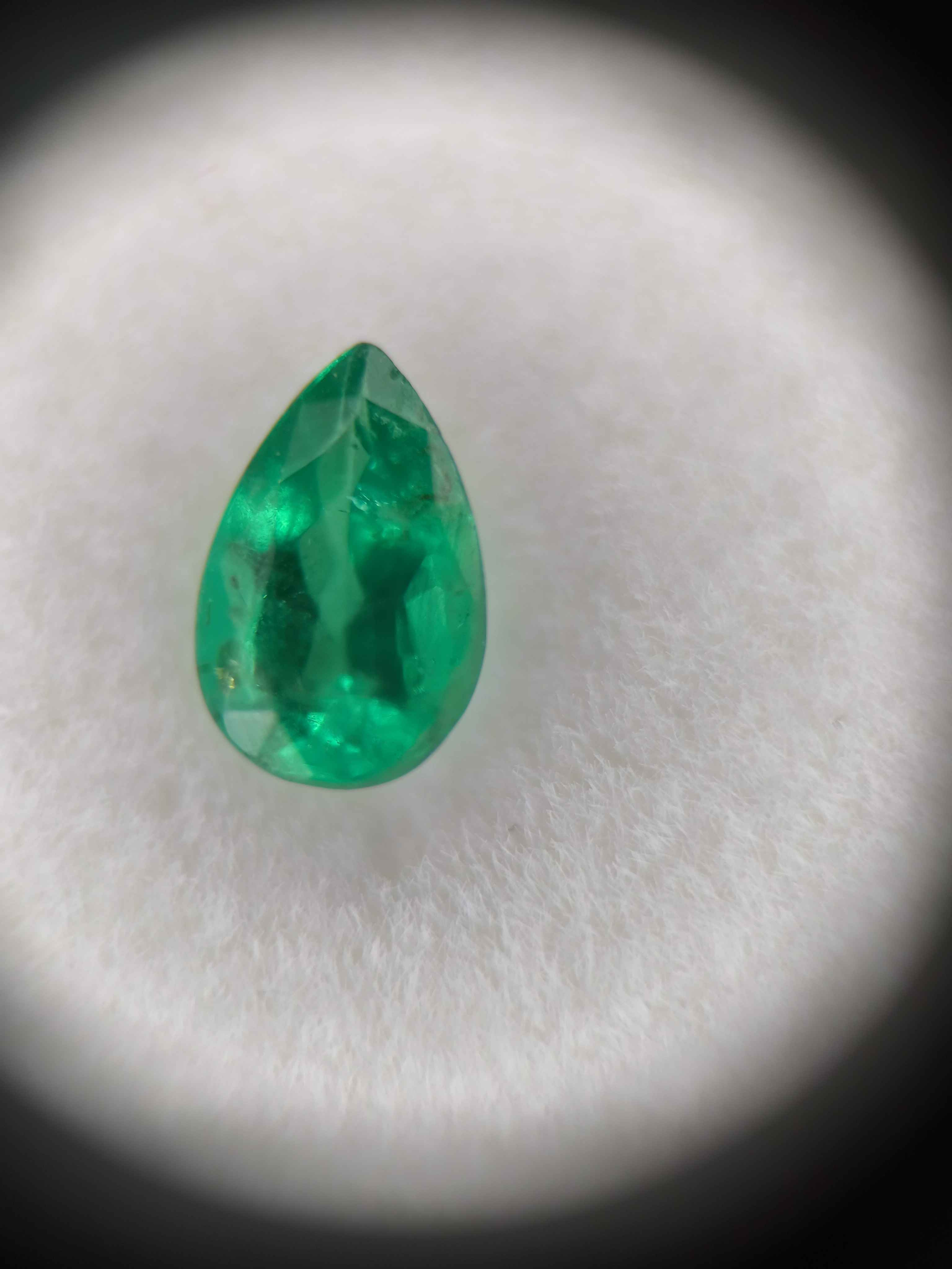 Natūralūs Zambijos smaragdai