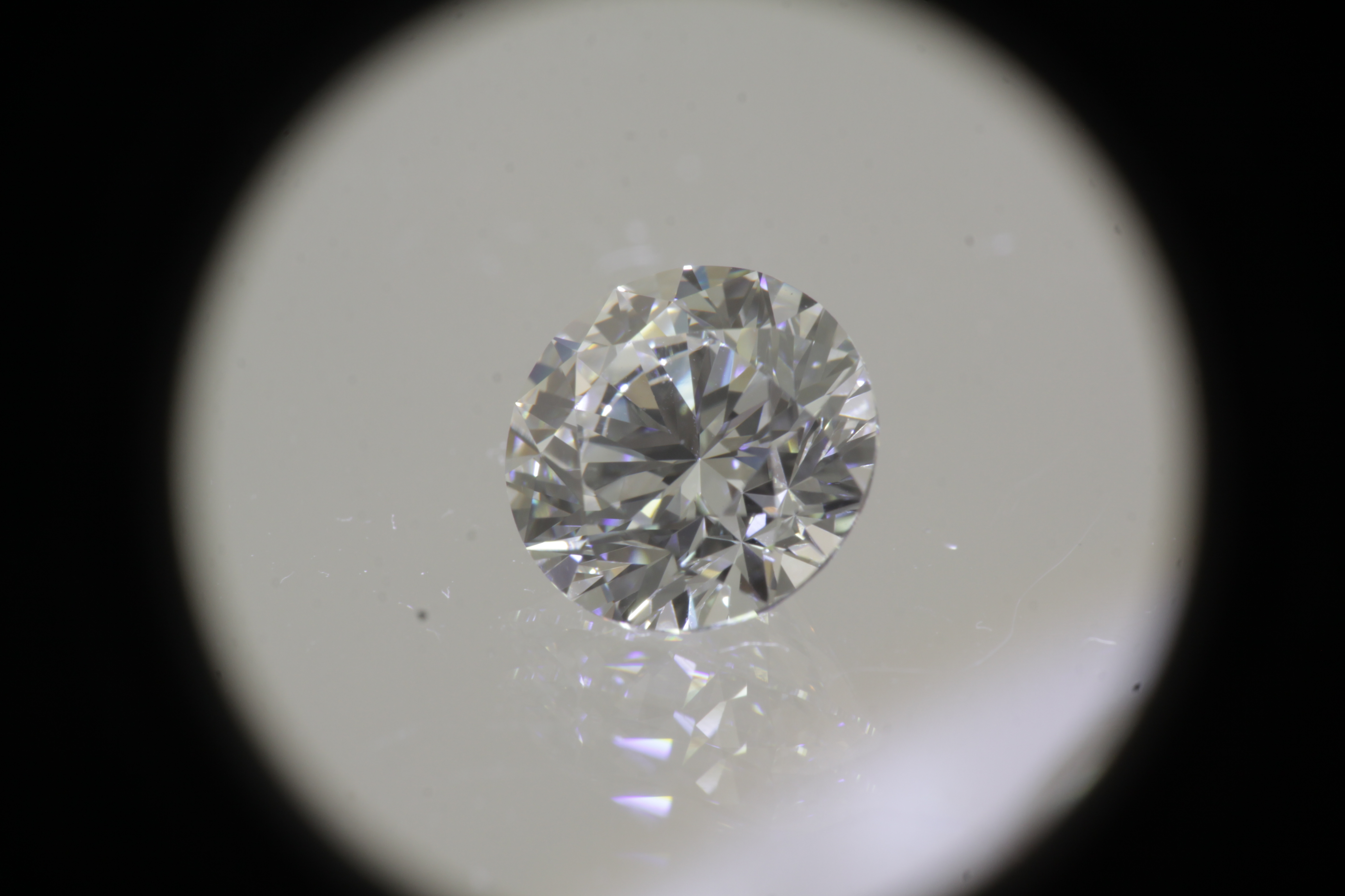 Natūralus briliantas G–H, VS