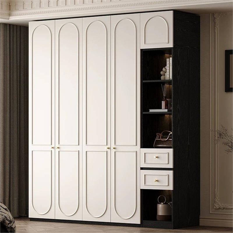 Cream-Style Wardrobe with Skeleton Lines