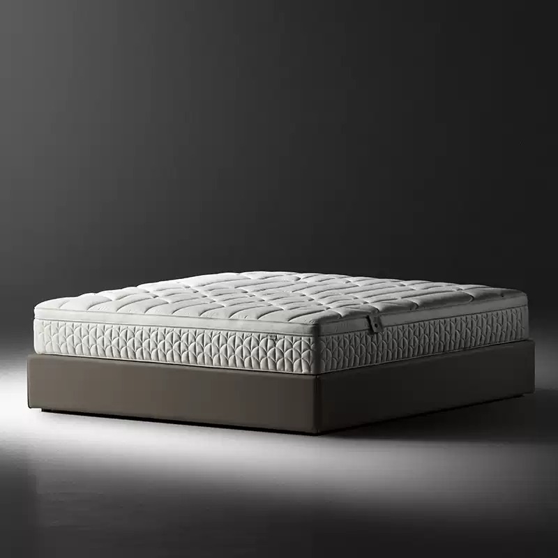 Spine-Supporting Breathable Mattress
