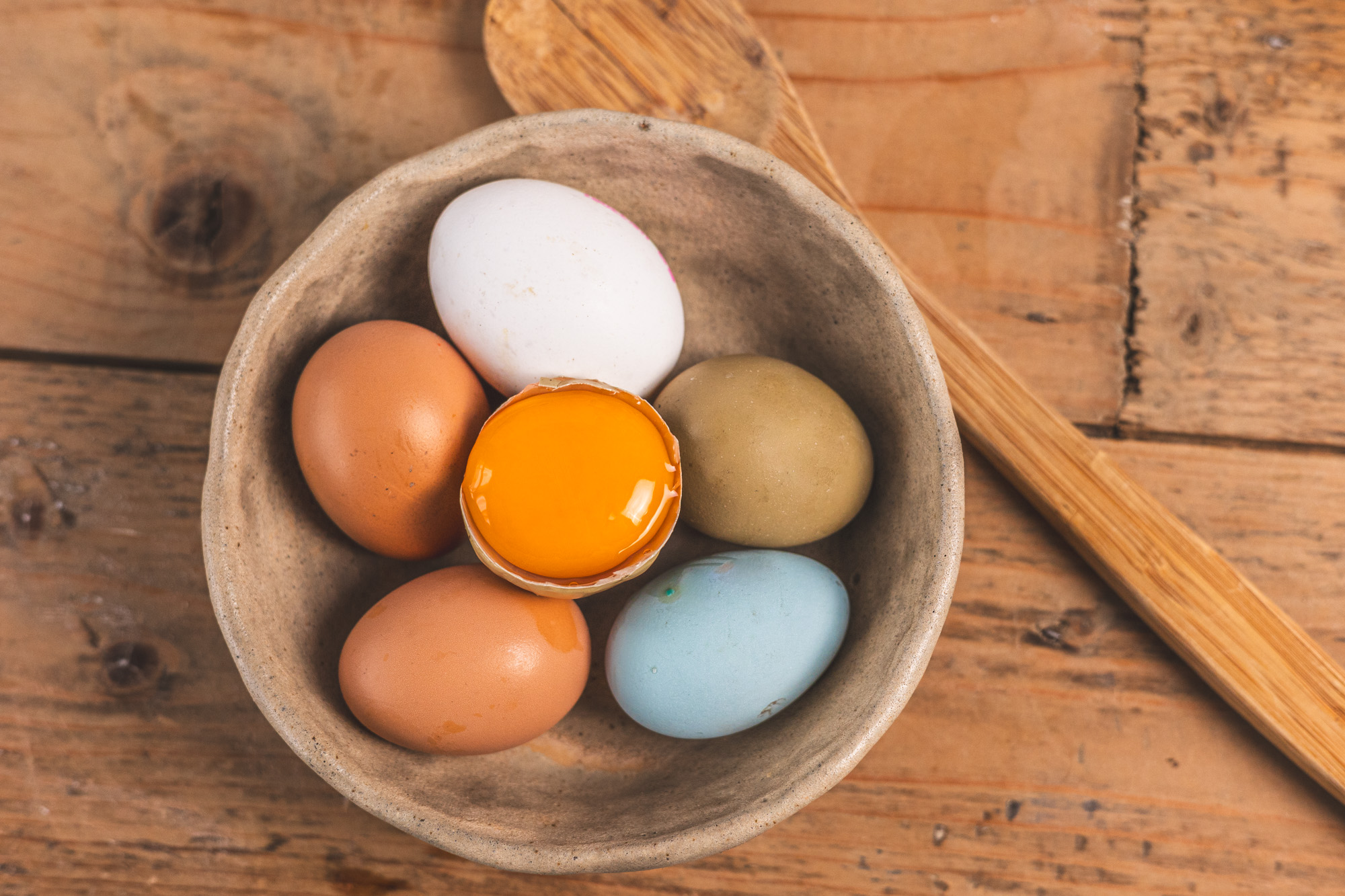 6 Grade A Mixed Organic Eggs