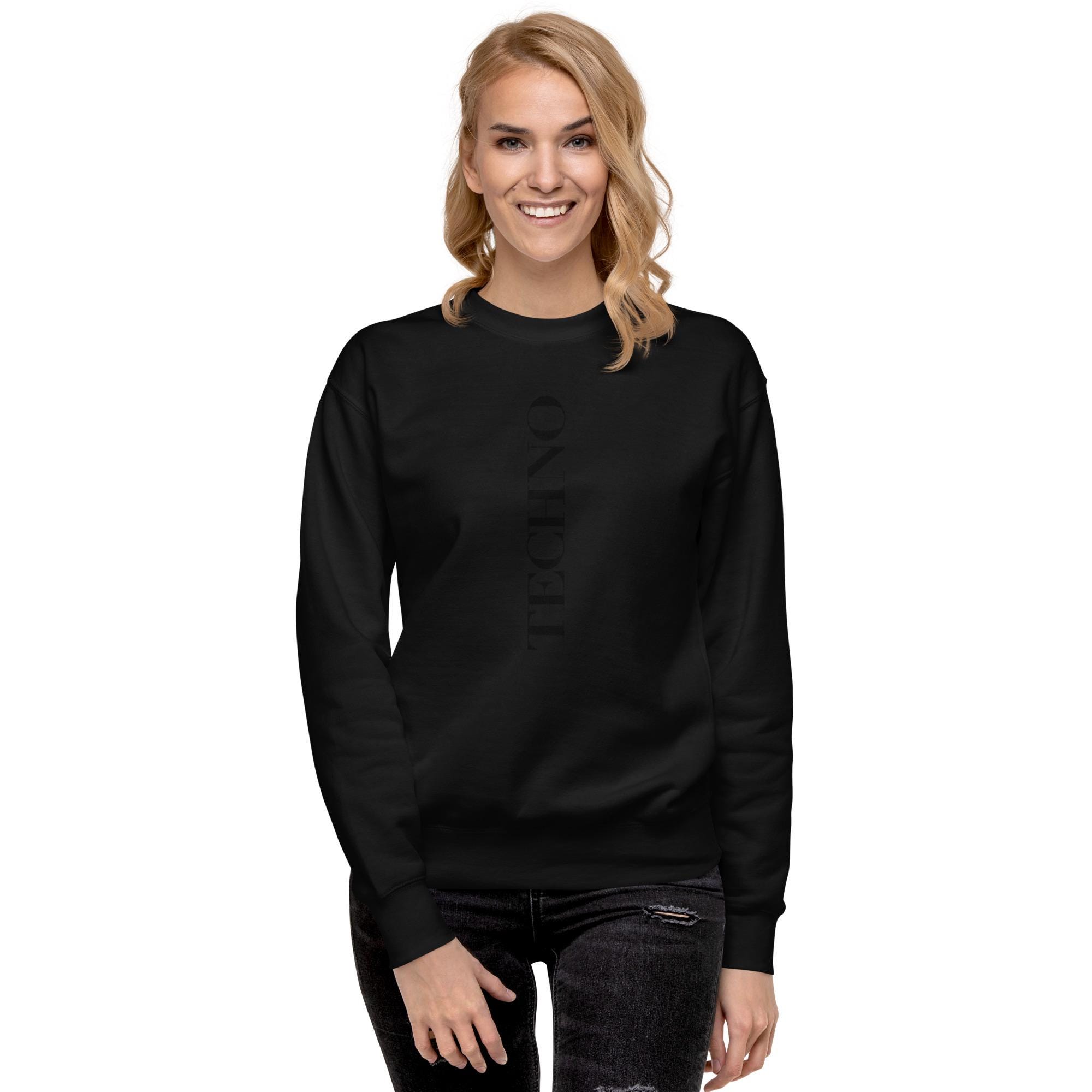 Sudadera Premium Mujer · Logo TECHNØ Vertical