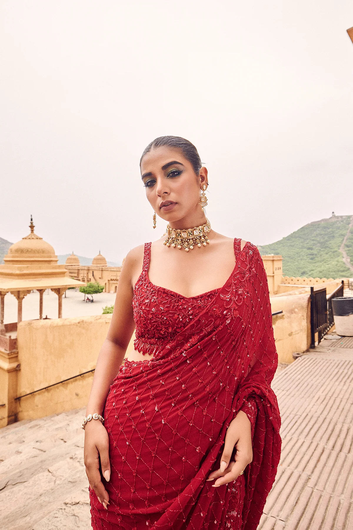 Lavish Laal Rani Saree Ensemble