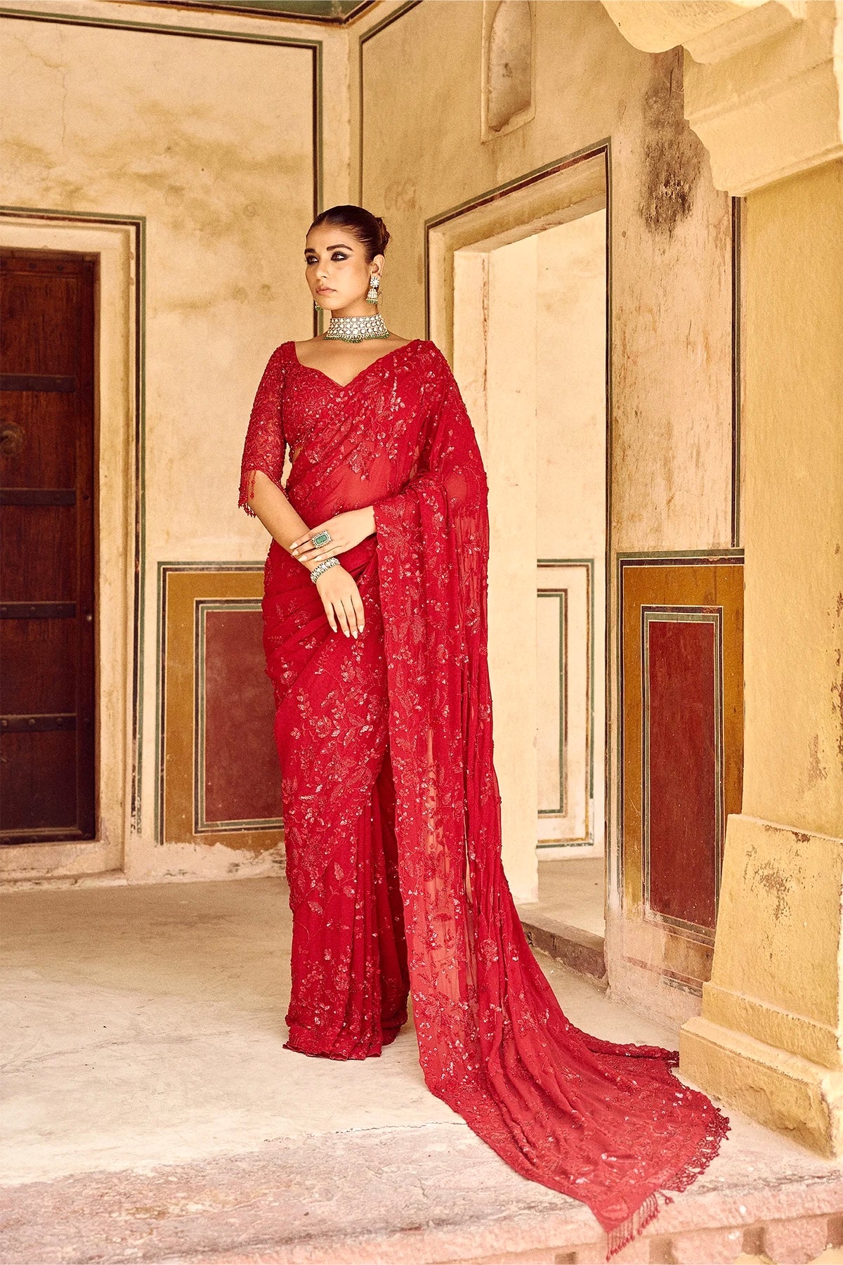 Lavish Laal Rani Saree Ensemble