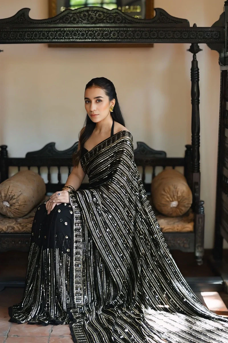 Raatraani  glow ensemble 