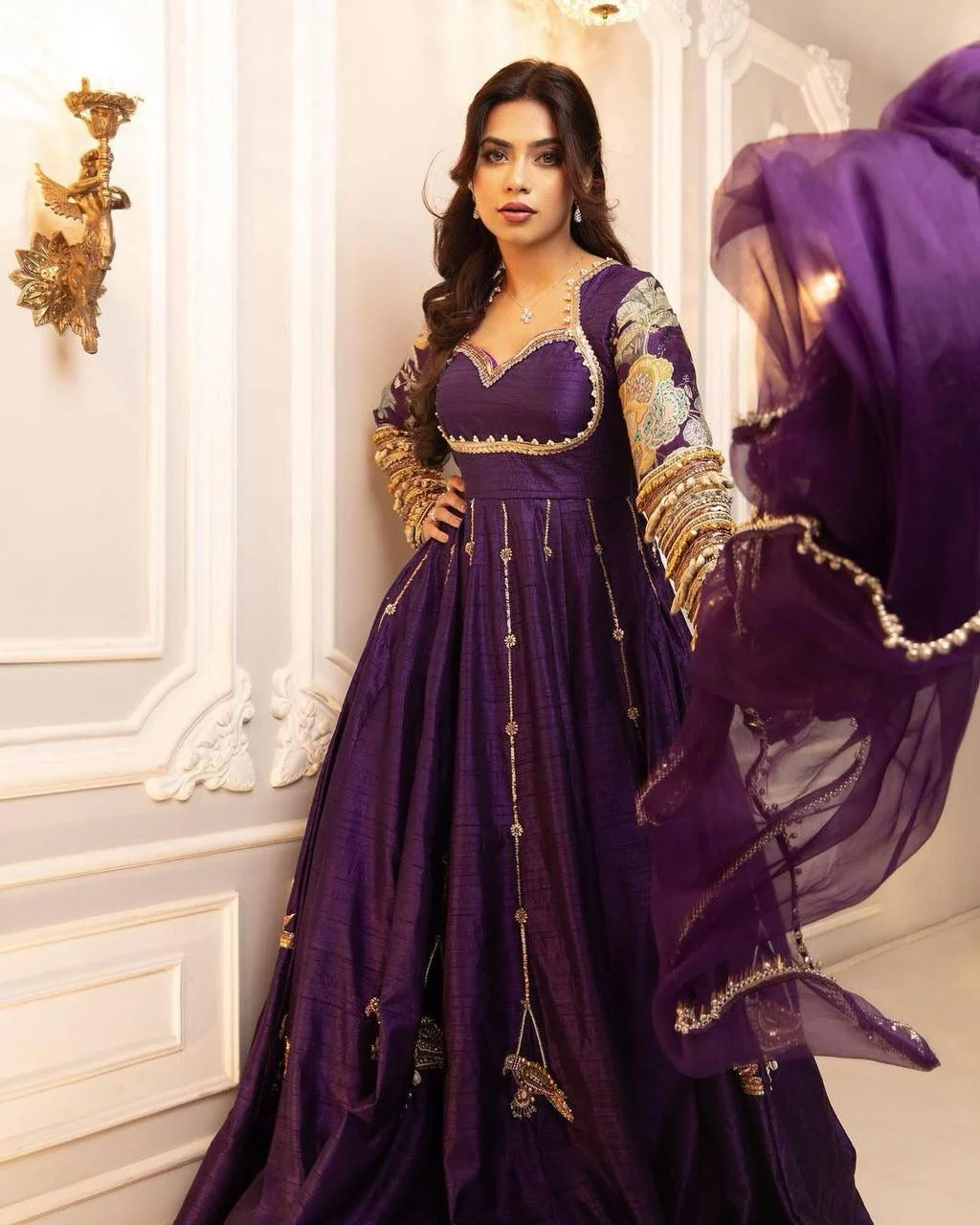 Raanisaahiba Velvet dark purple ensemble