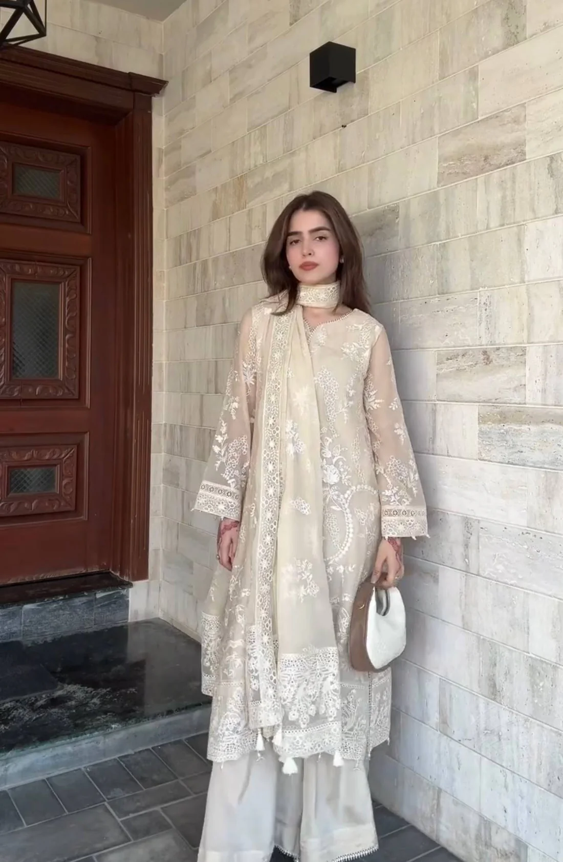 Swan premium Suit Ensemble