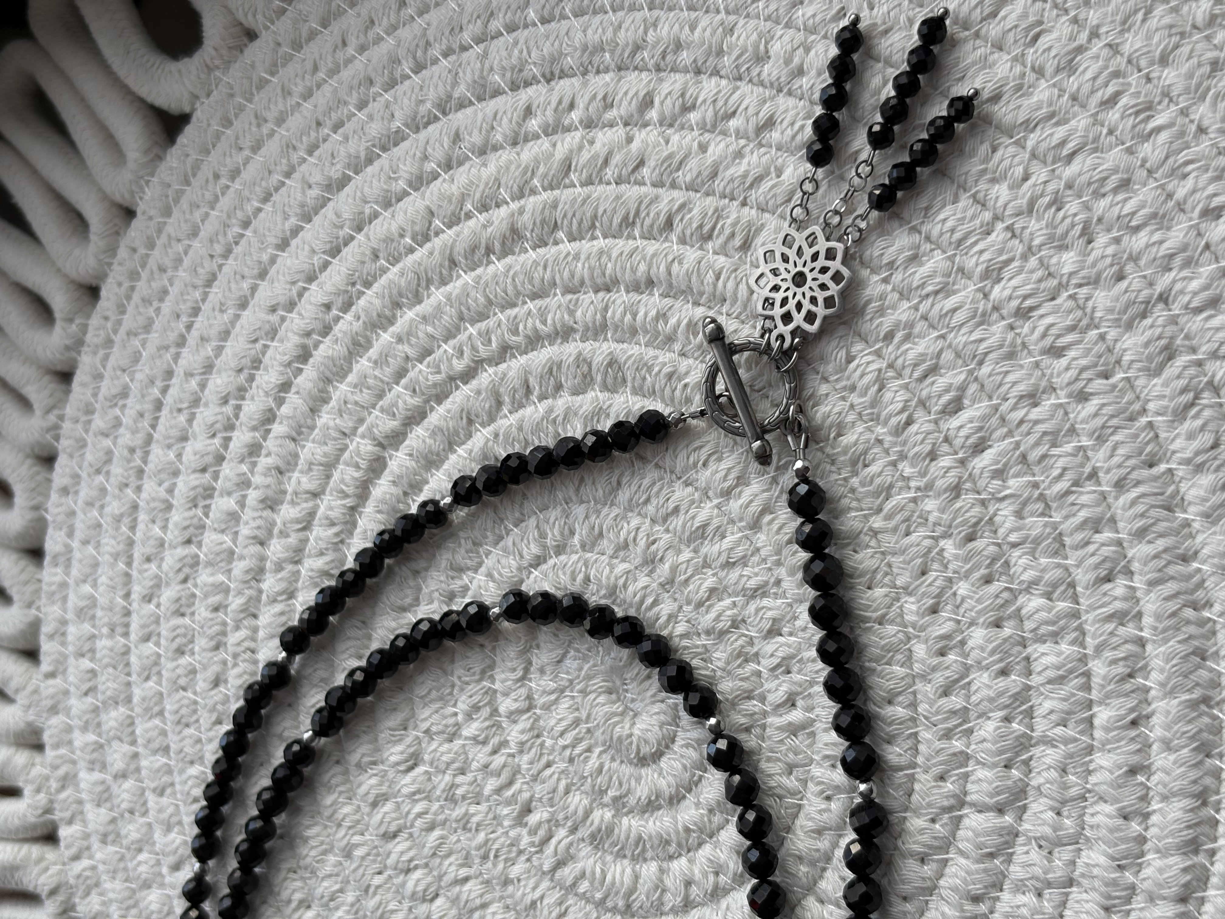 Naszyjnik Deep black spark/ czarny turmalin/spinel/hematyt