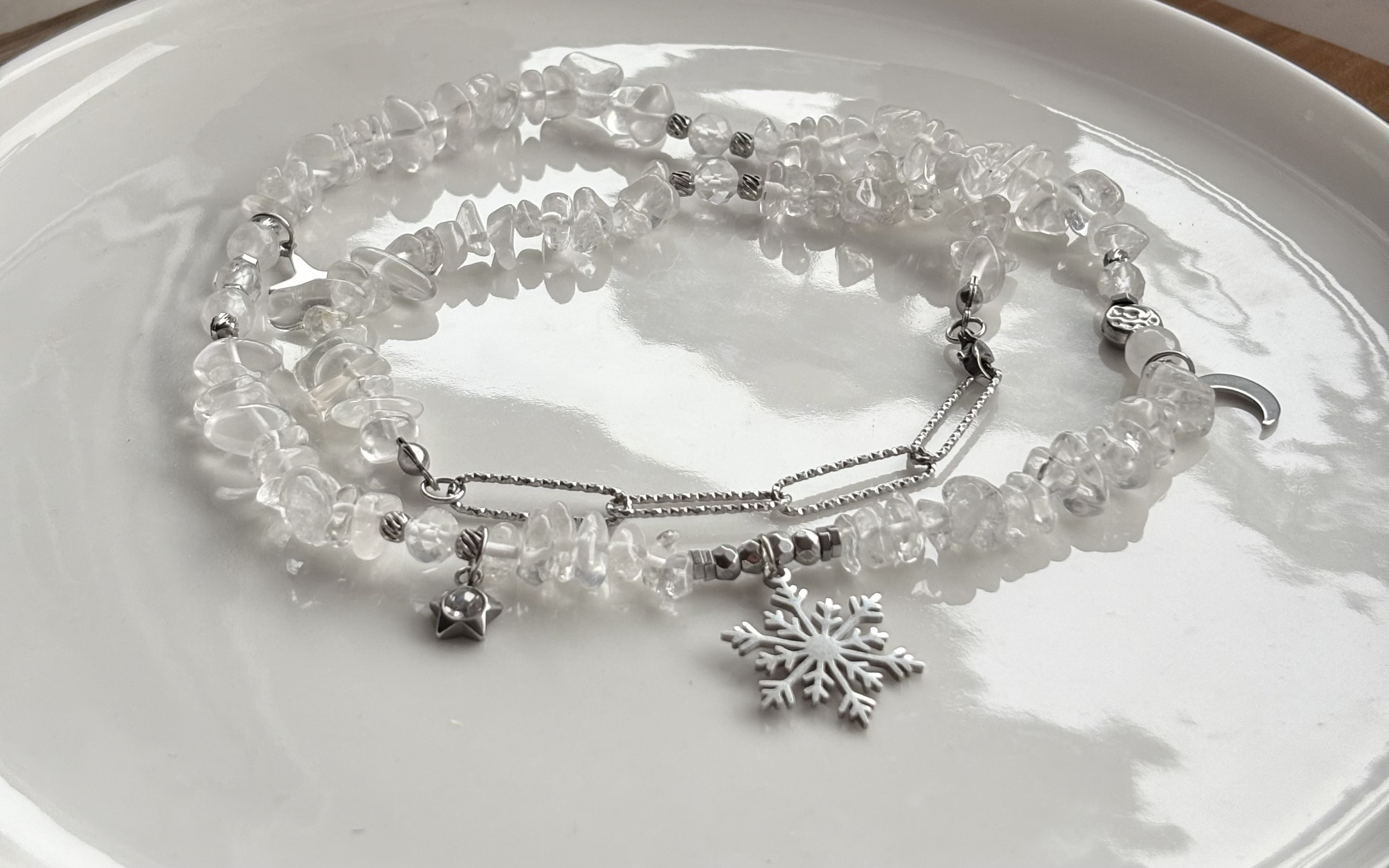 Naszyjnik z kryształu górskiego/ Frozen Snowflake