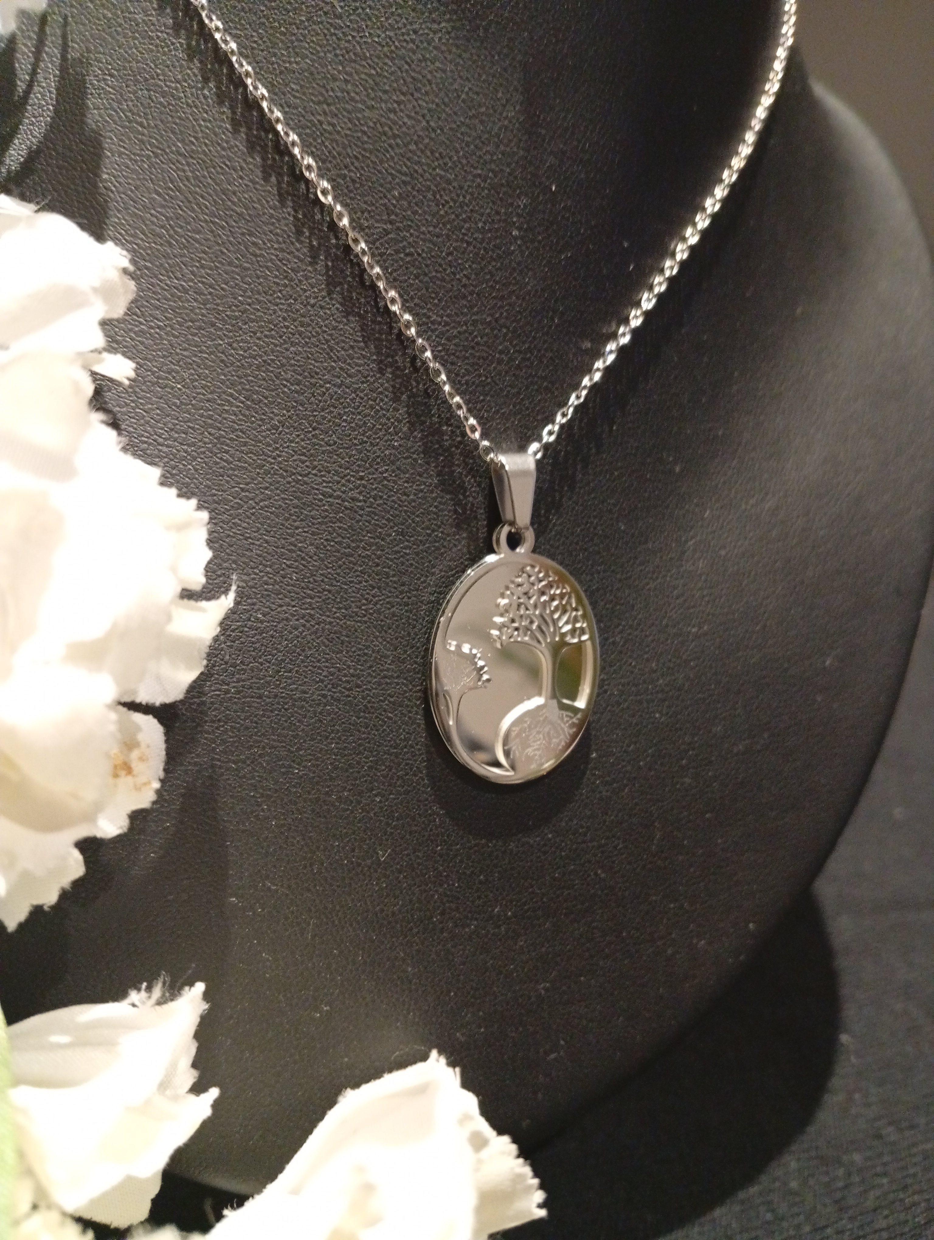 Collier Arbre de vie argenté ou doré