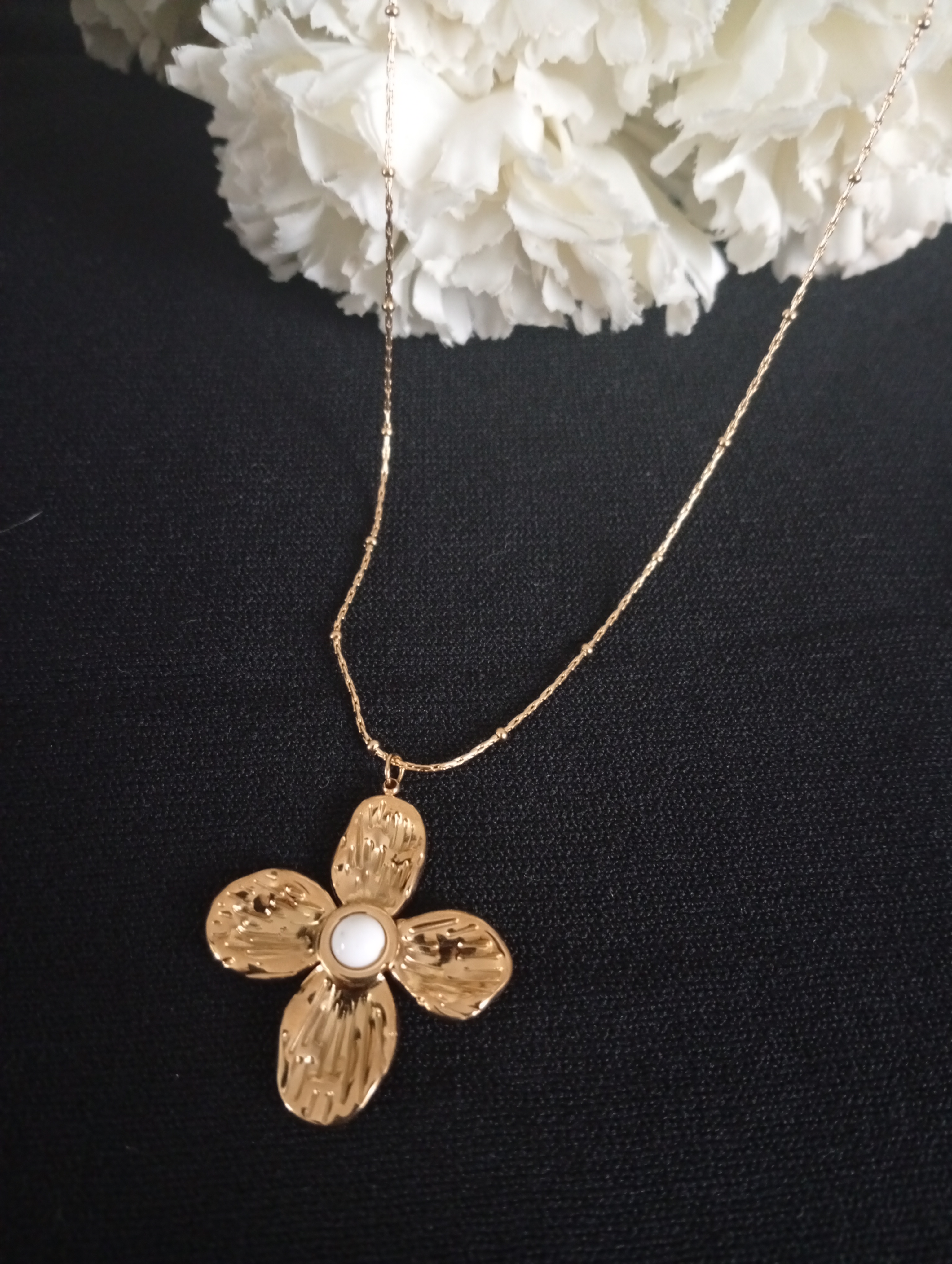 Collier Mathilde fleurie