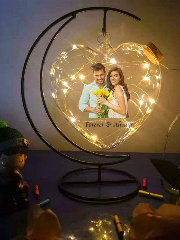 Personalized Heart-Shaped LED Photo Lamp