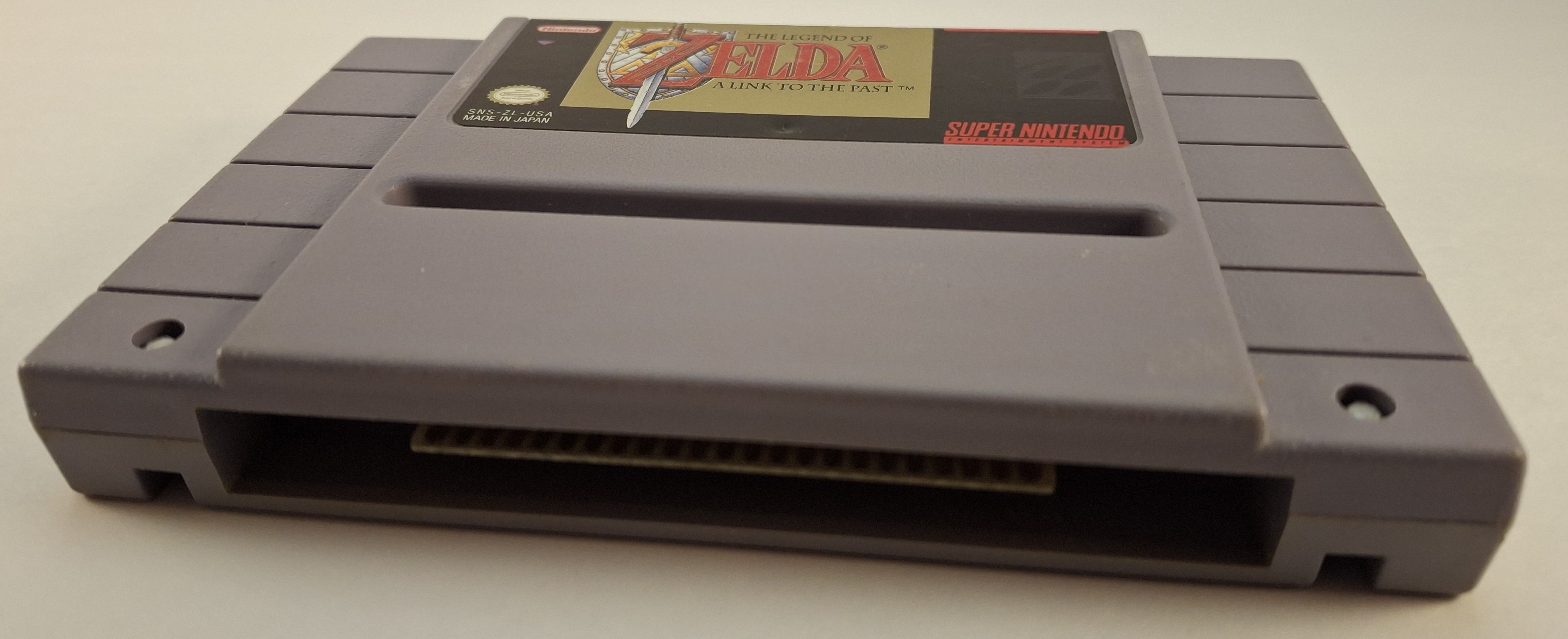The Legend of Zelda: A Link to the Past (Super Nintendo SNES Cartridge)