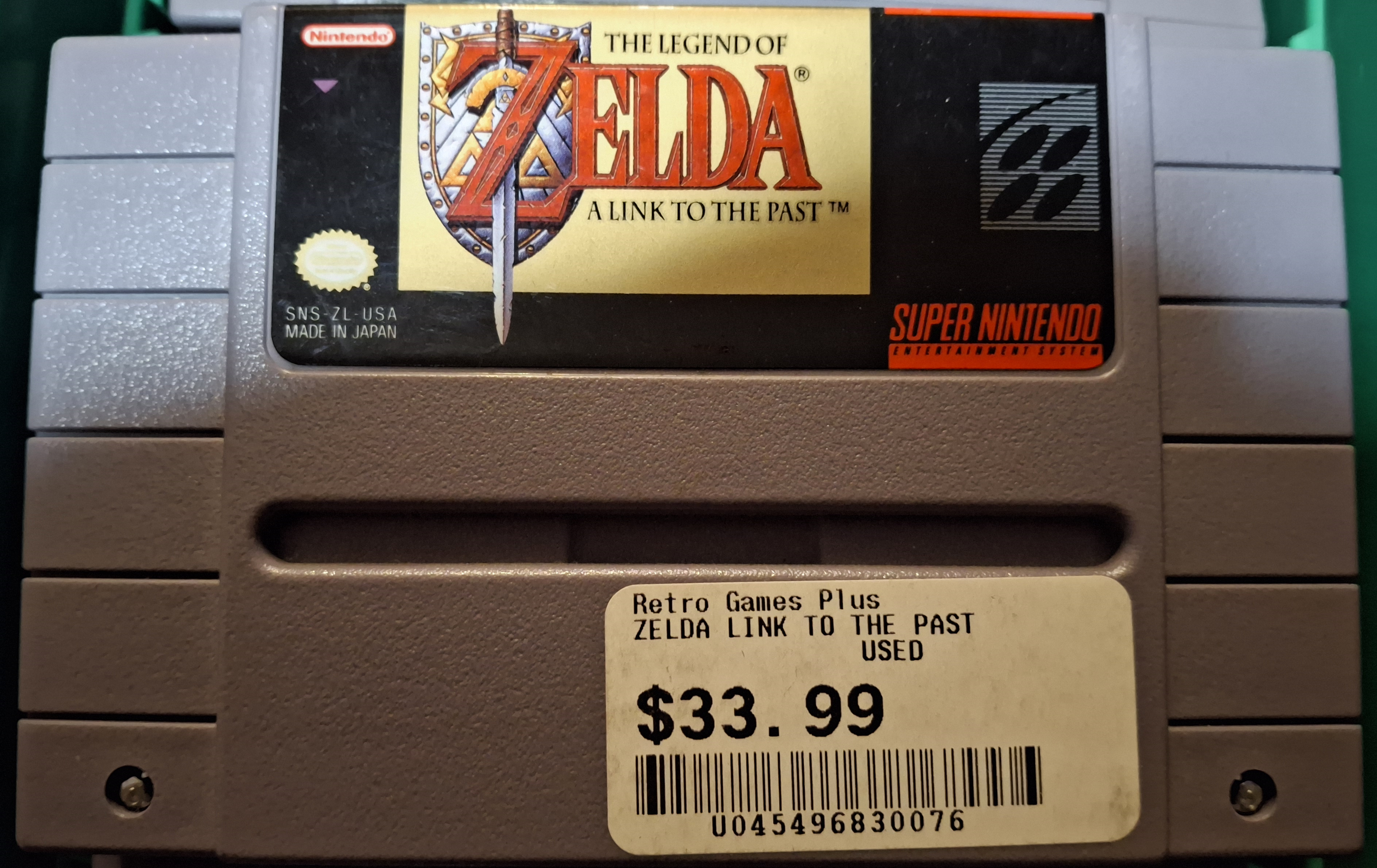 The Legend of Zelda: A Link to the Past SNES Cartridge