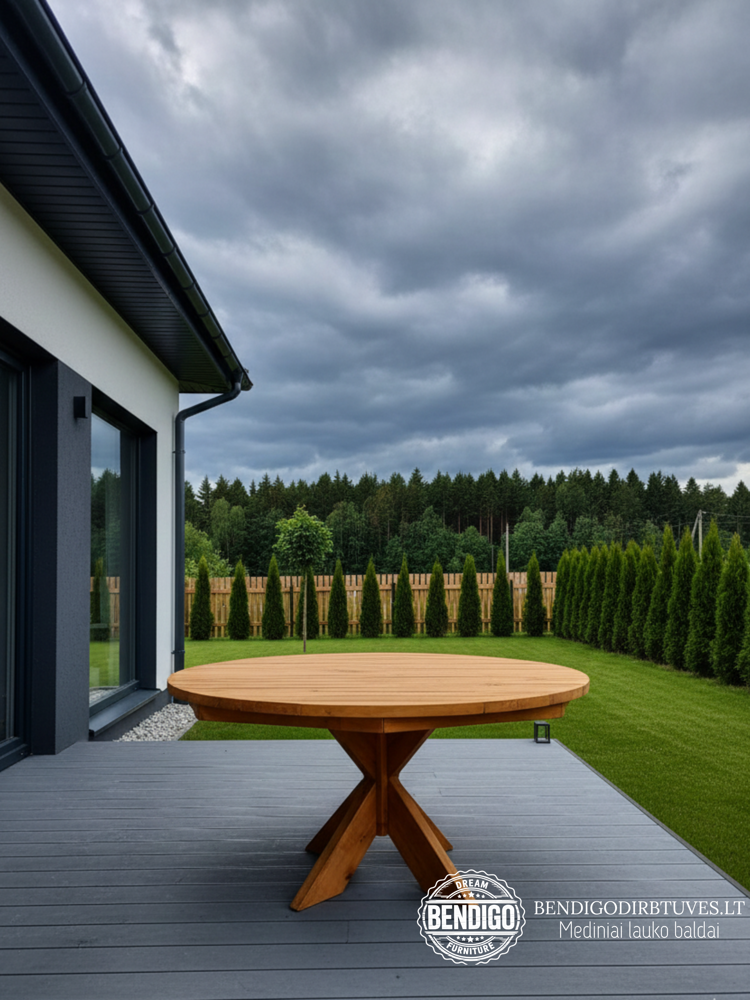 Medinis apvalus lauko stalas - ORBIS