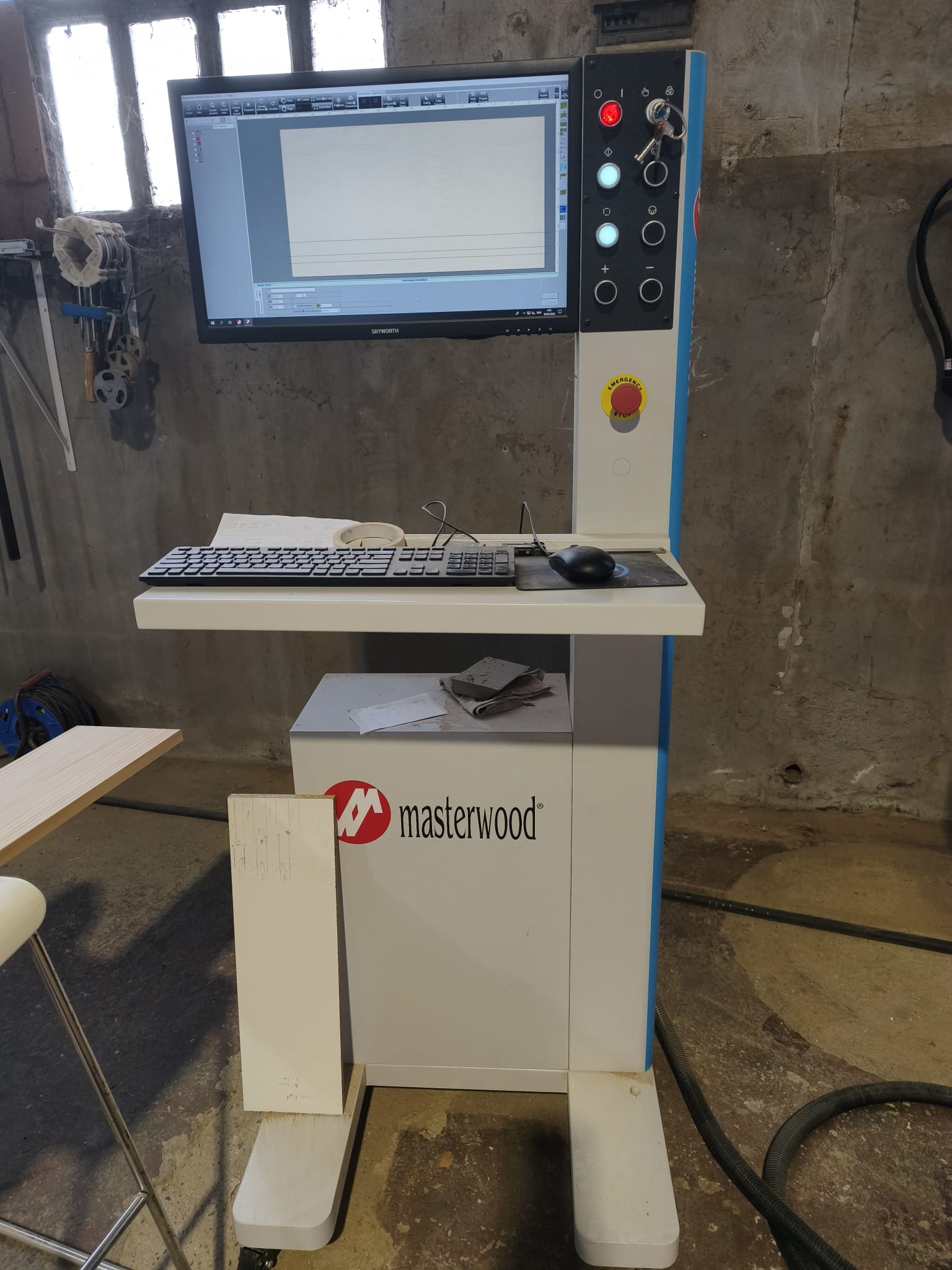 MASTERWOOD TF 600 KT