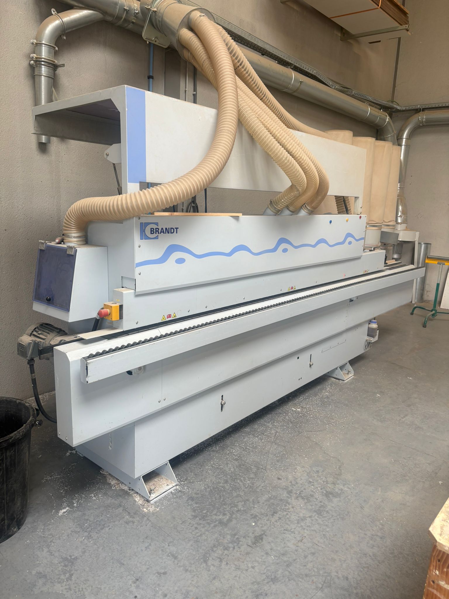 BRANDT KDF 220