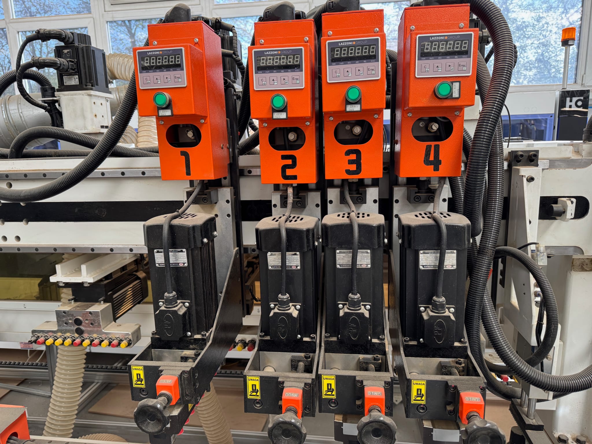 LAZZONI NEXT 2+4 T4