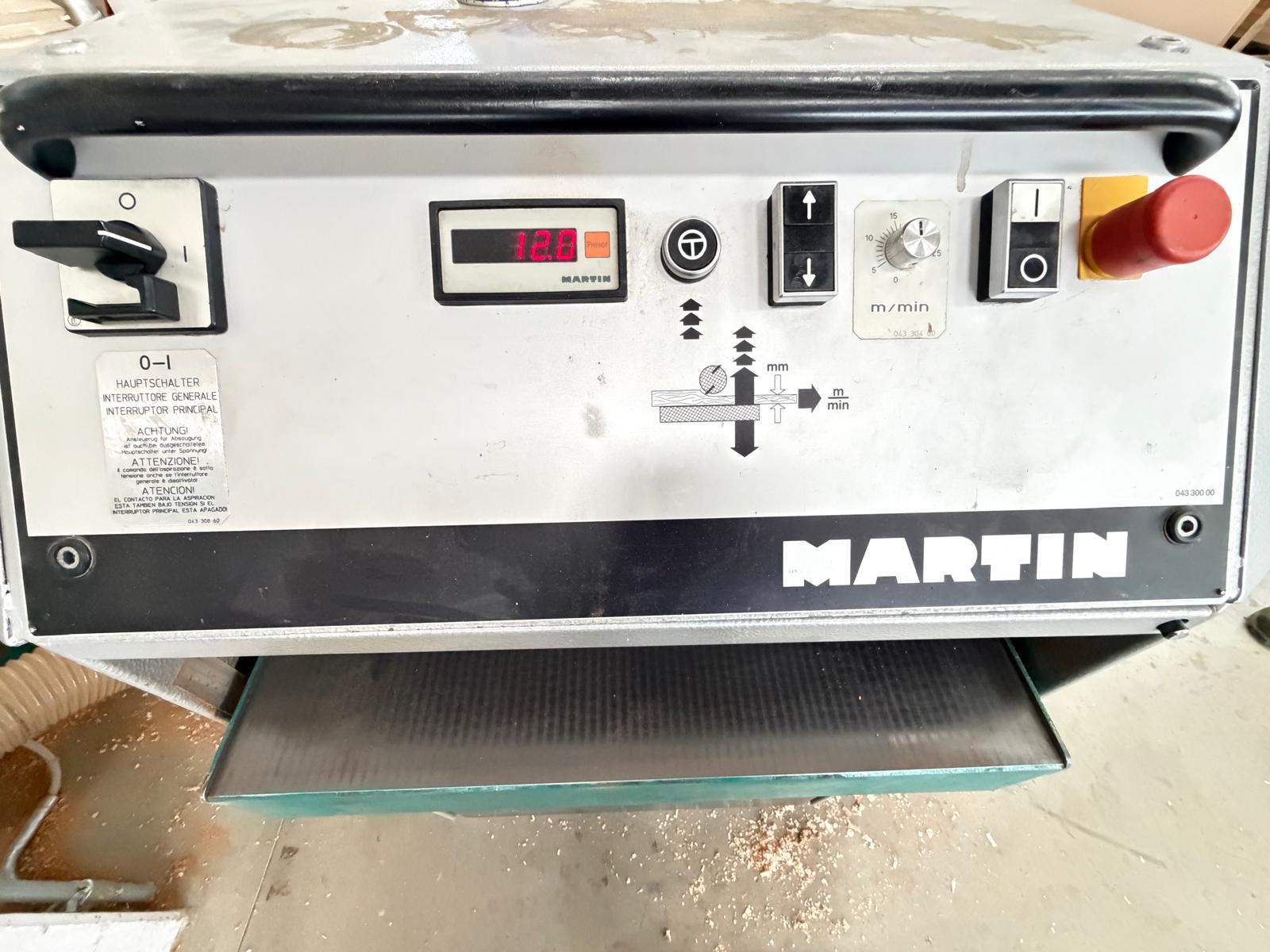 MARTIN T44