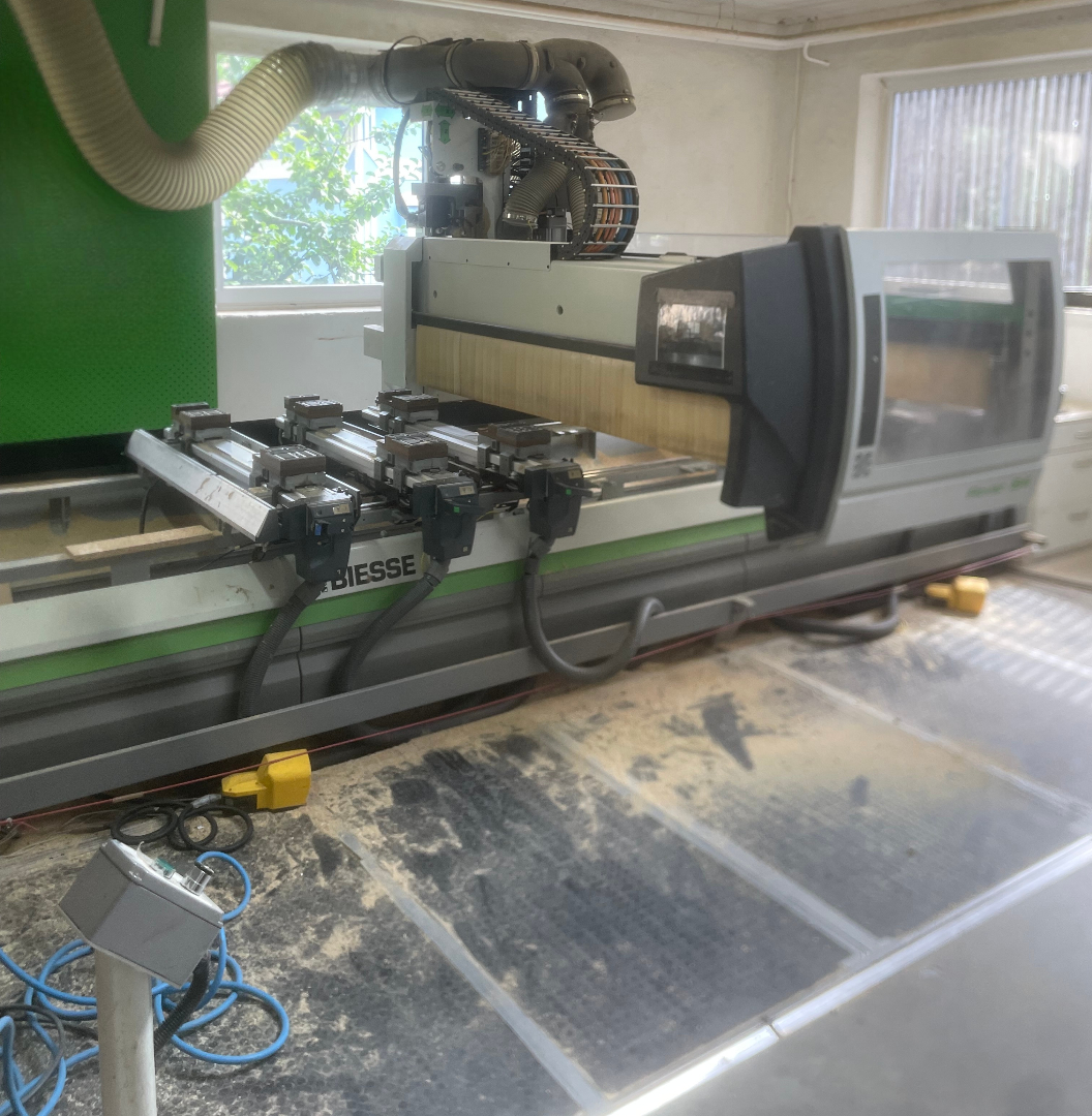 BIESSE ROVER B 4.40