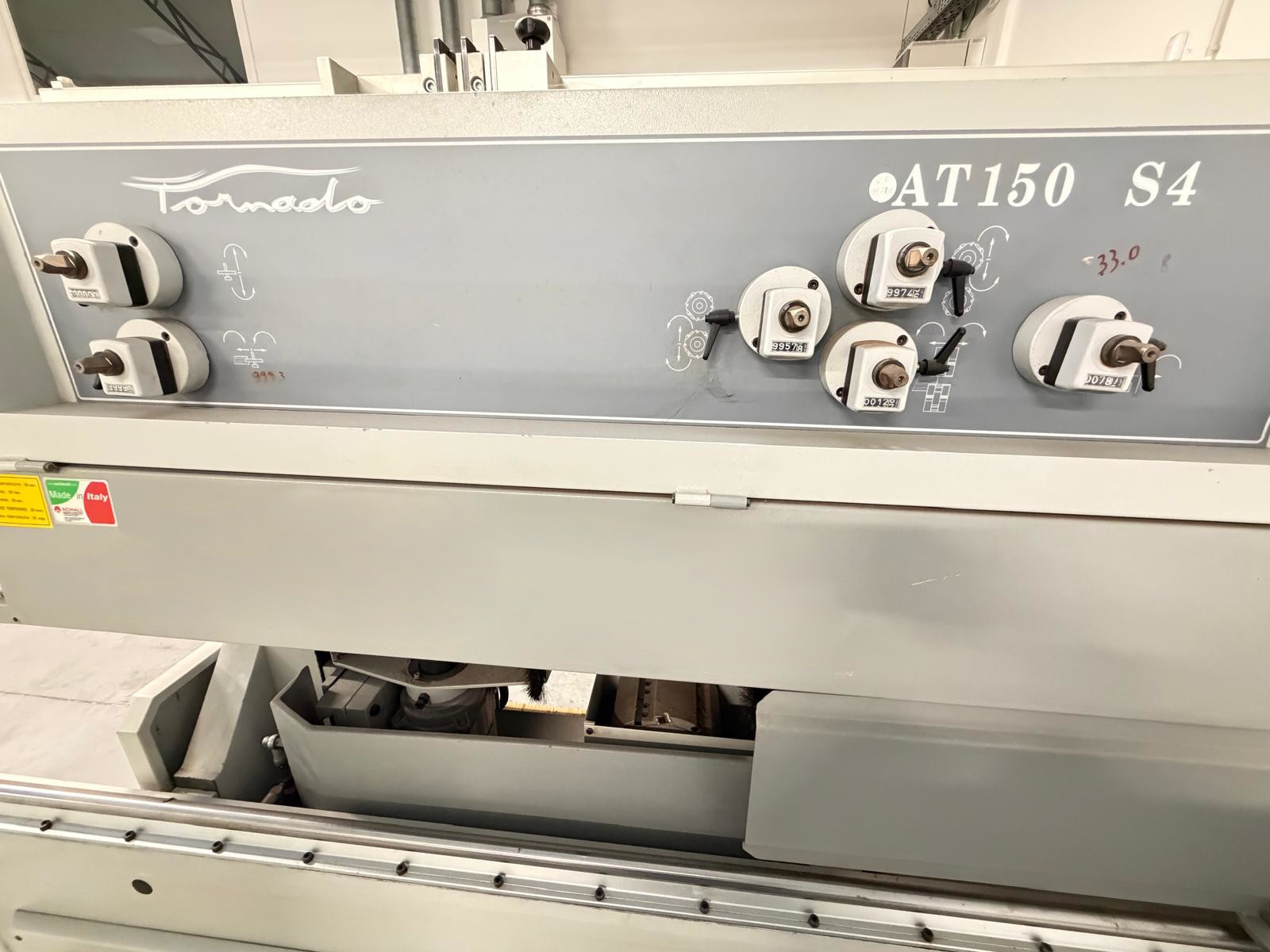 COLOMBO TORNADO AT 150/S4