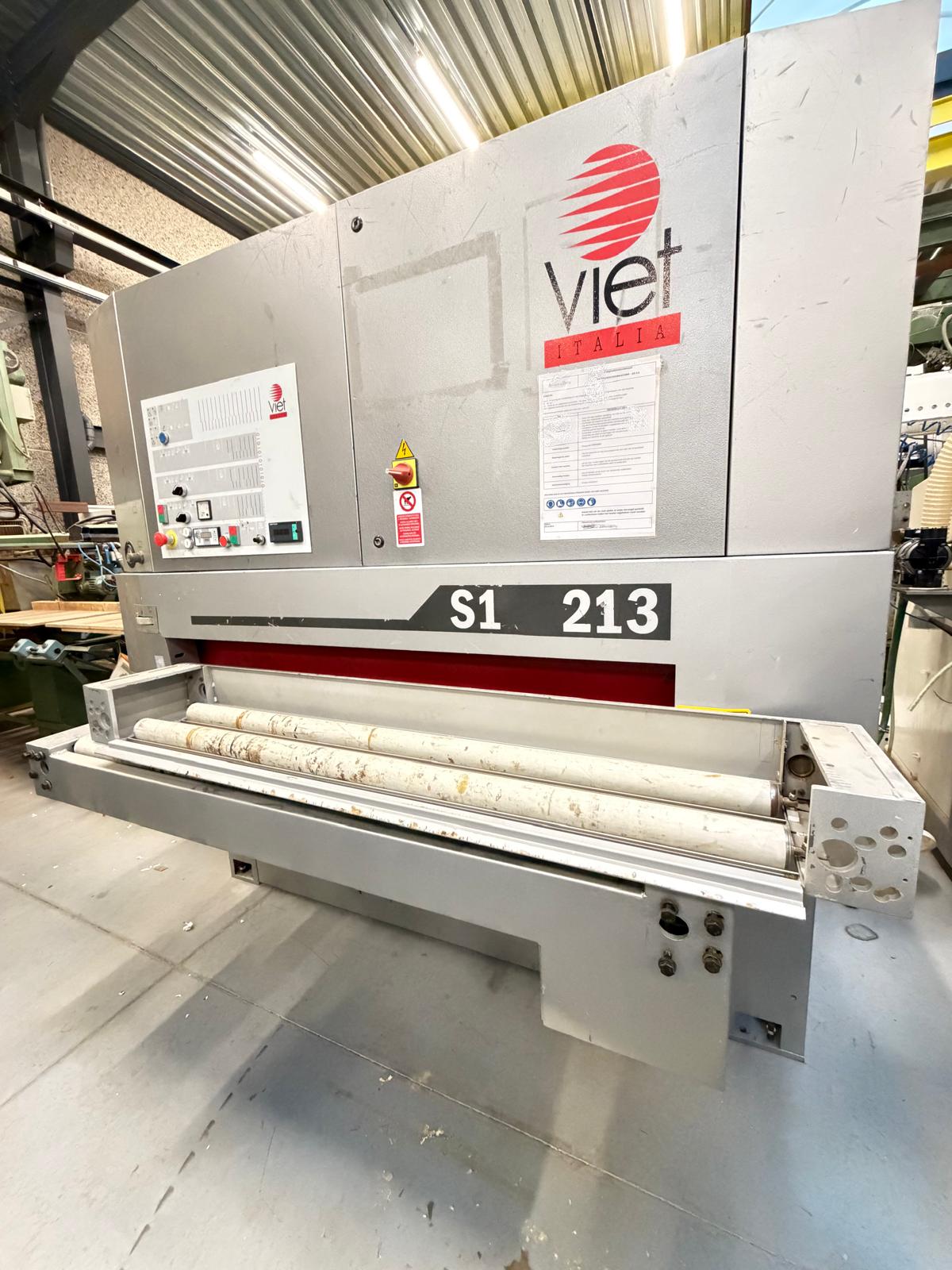 VIET S1 213 2200