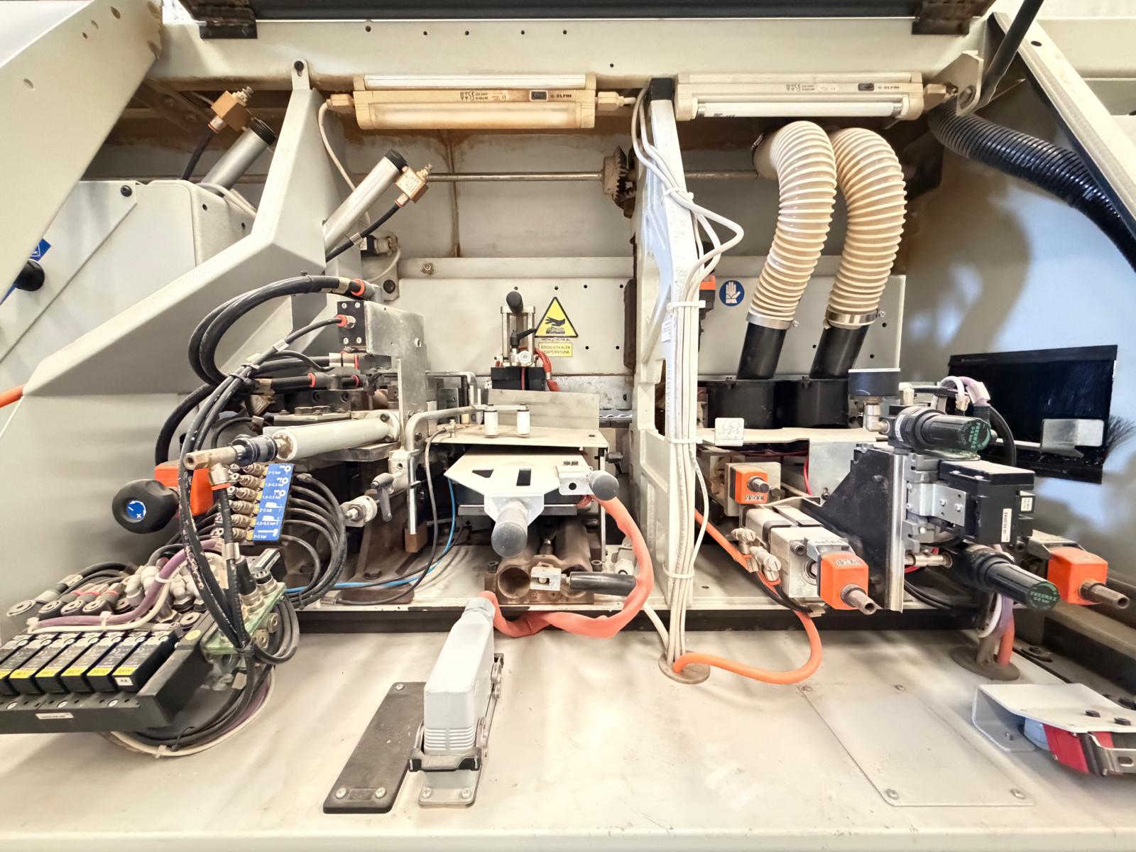 BIESSE AKRON 440 