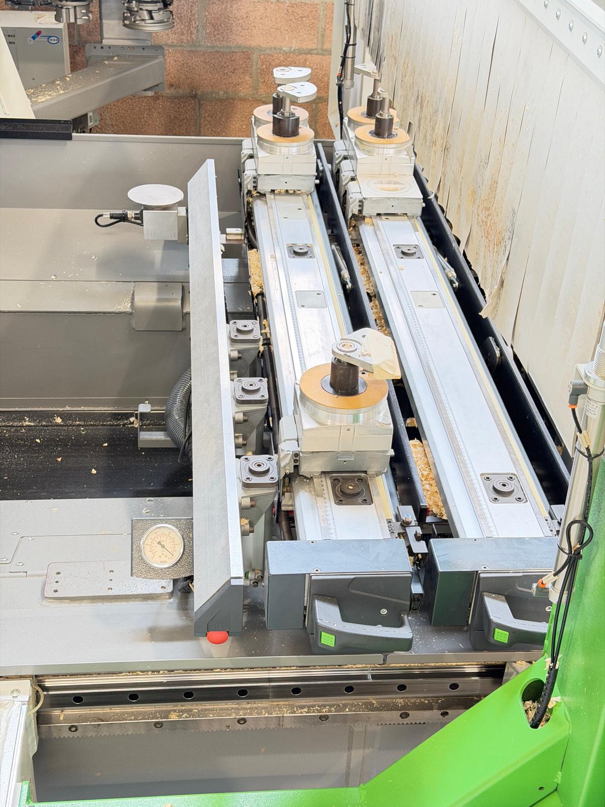 BIESSE ROVER B 1638