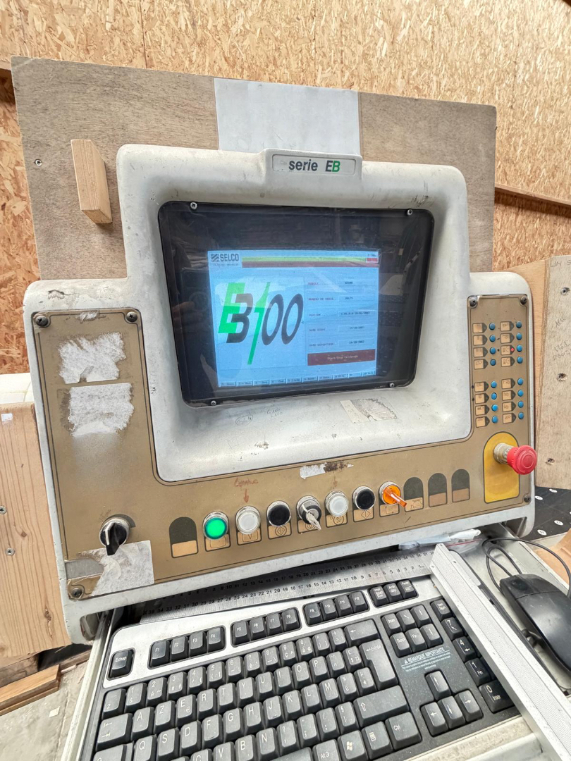 SELCO EB 100