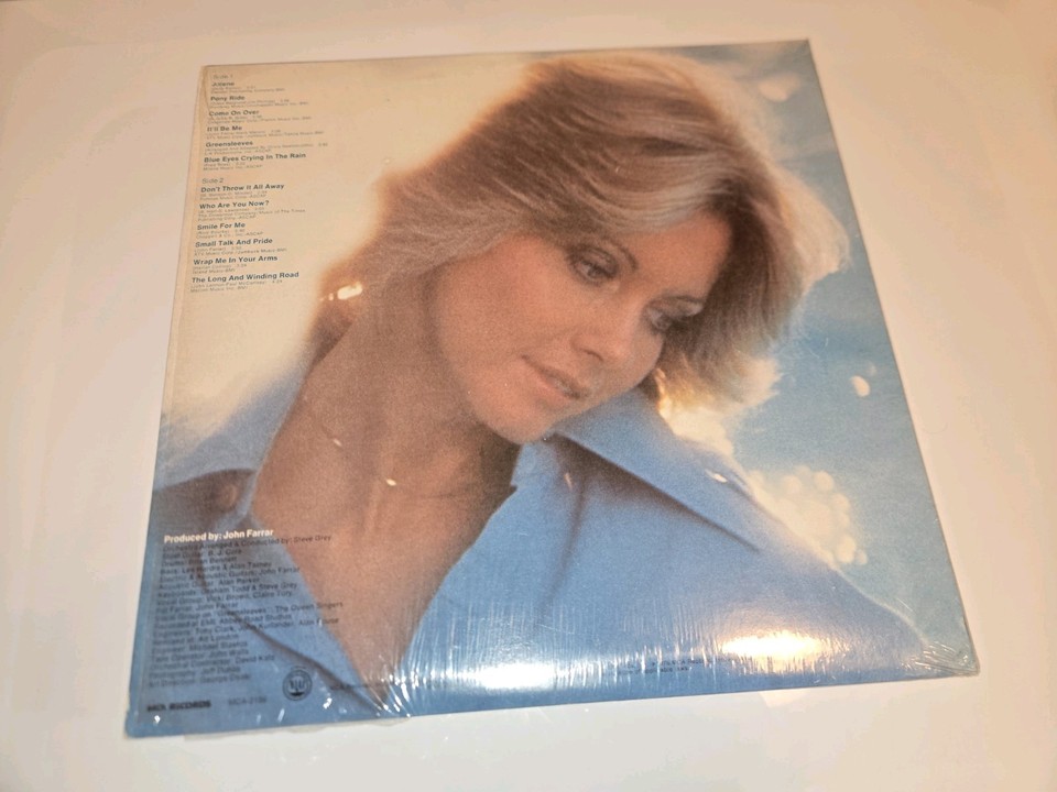 OLIVIA NEWTON-JOHN - Come On Over - Vinyl Record LP - 1976 MCA Records 2186