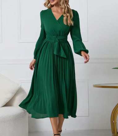 High-quality casual digital printed beach dress. Women's dance maxi length broken flower retro dress.