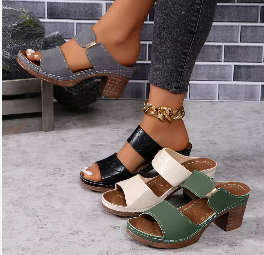 Large Size Open-toed High-heeled slippers Women. New Coarse Heel Pressure Pattern Fashion