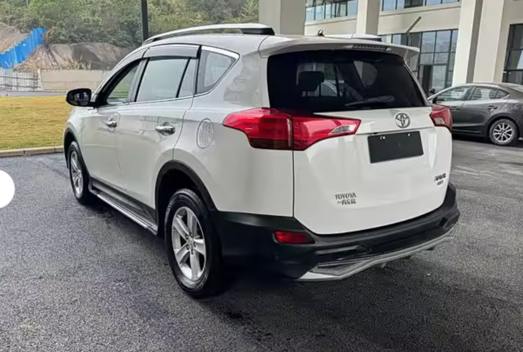 Preferential Used Toyota RAV4, 2013 Model 2.5L Automatic 4WD Elite Edition Hot Selling