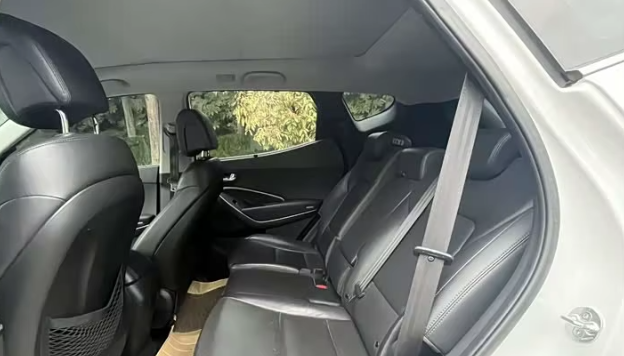 Hot-Selling Hyundai Santa Fe 2015 Model 2.4L Automatic 2WD Intelligent Edition Safety-Inspected, for Export