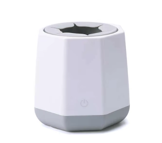 The hands-free automatic electric baby bottle shaker mixer universal serial bus charging mini food processor, for the car of the bottle