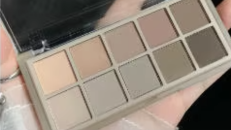 Best-selling 10-color eye shadow palette, slight and matte finish, fashion cosmetics, dazzling fashion.