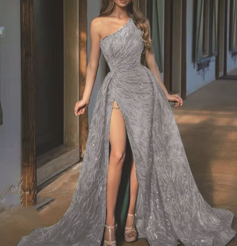 Spring and Summer New Women's Slanted Shoulder Split Long Skirt Party Dress Sequin Suspender Evening Dress