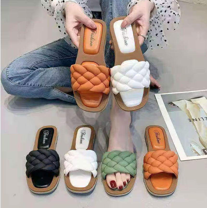 Women's Woven Flat Slipper Beach Fashion Outdoors Wear One Size Fits All Light Weight and Anti-Slip
