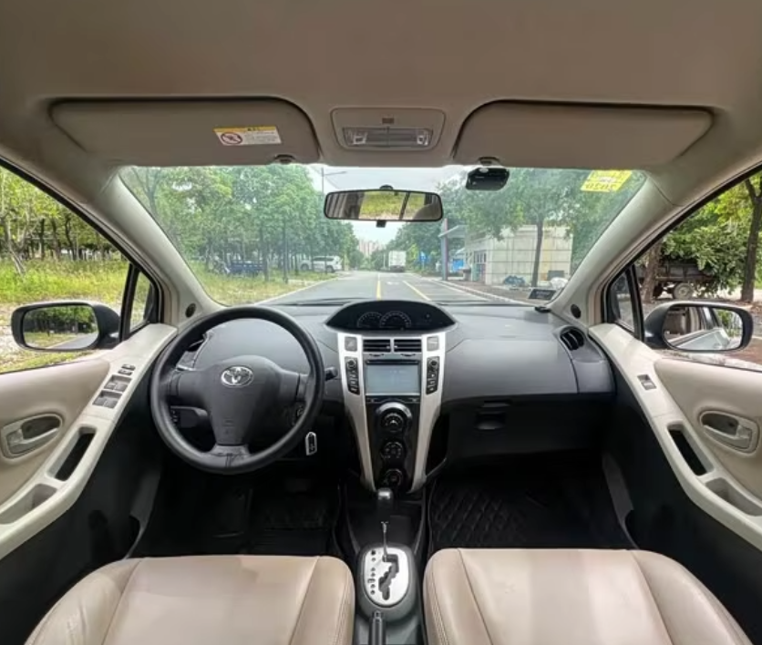  High-Quality Used Toyota Yaris 2011 Model 1.6E Automatic.  Edition with Safety Inspection