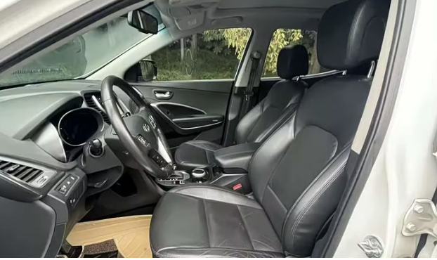 Hot-Selling Hyundai Santa Fe 2015 Model 2.4L Automatic 2WD Intelligent Edition Safety-Inspected, for Export
